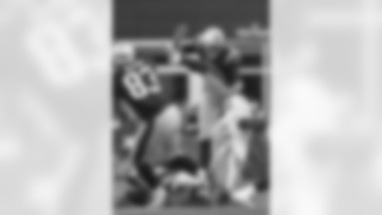 20171126_dolphins_nordstrom517.jpg