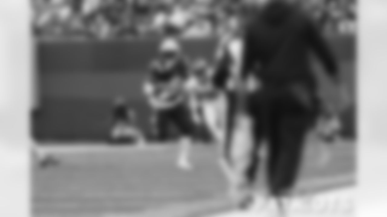 Patriots defensive back Jabrill Peppers (5).