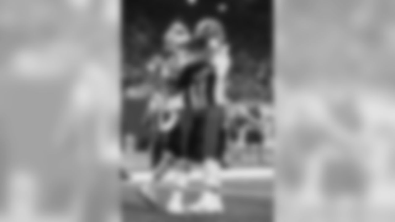 20170825_lions_silverman658.jpg