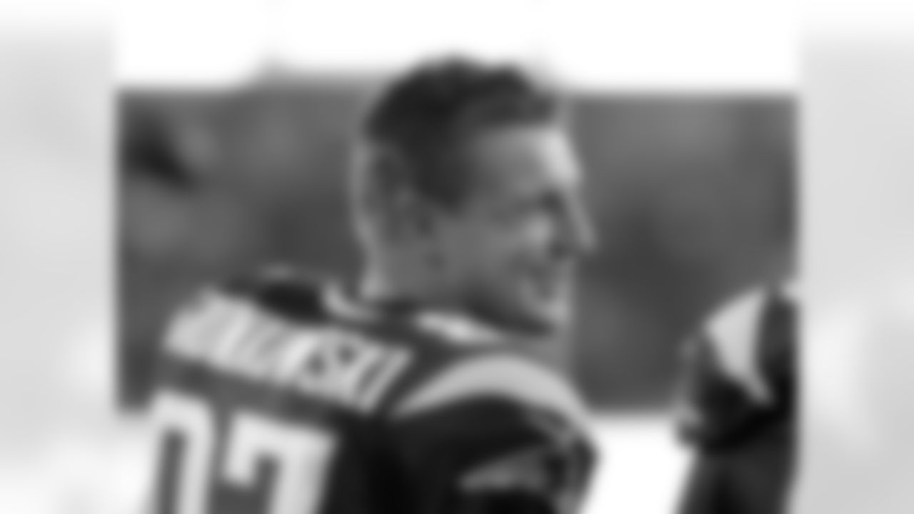 New England Patriots tight end Rob Gronkowski before an NFL preseason football game against the New York Giants Thursday, Sept. 3, 2015, in Foxborough, Mass. (AP Photo/Winslow Townson)