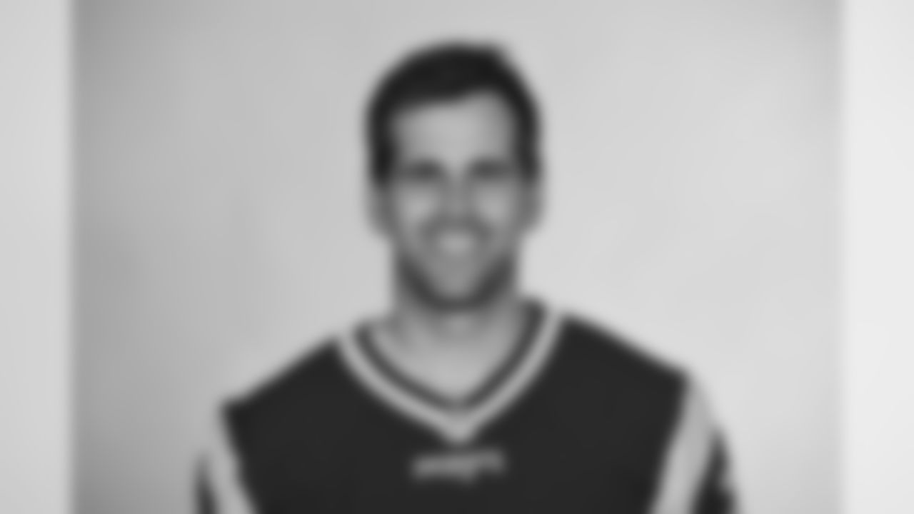 20160602-gostkowski-headshot.jpg