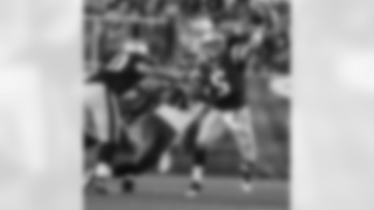 Tim Tebow vs. Tampa Bay Buccaneers