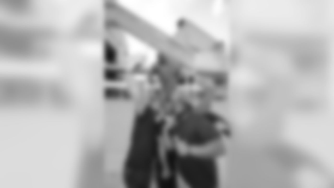20180621_SelfieDay_Silverman702