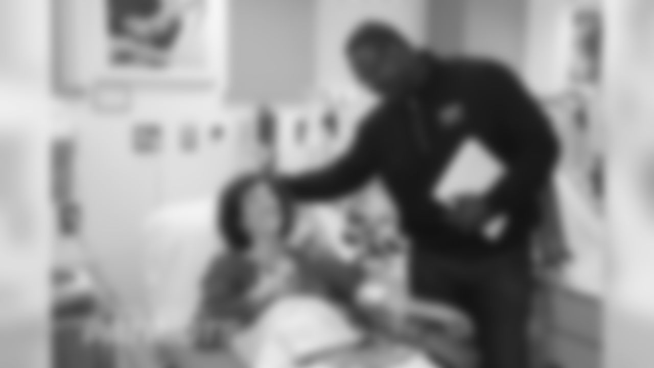 042516-kraftfamilyblood-andretippett_33-watermarked.jpg