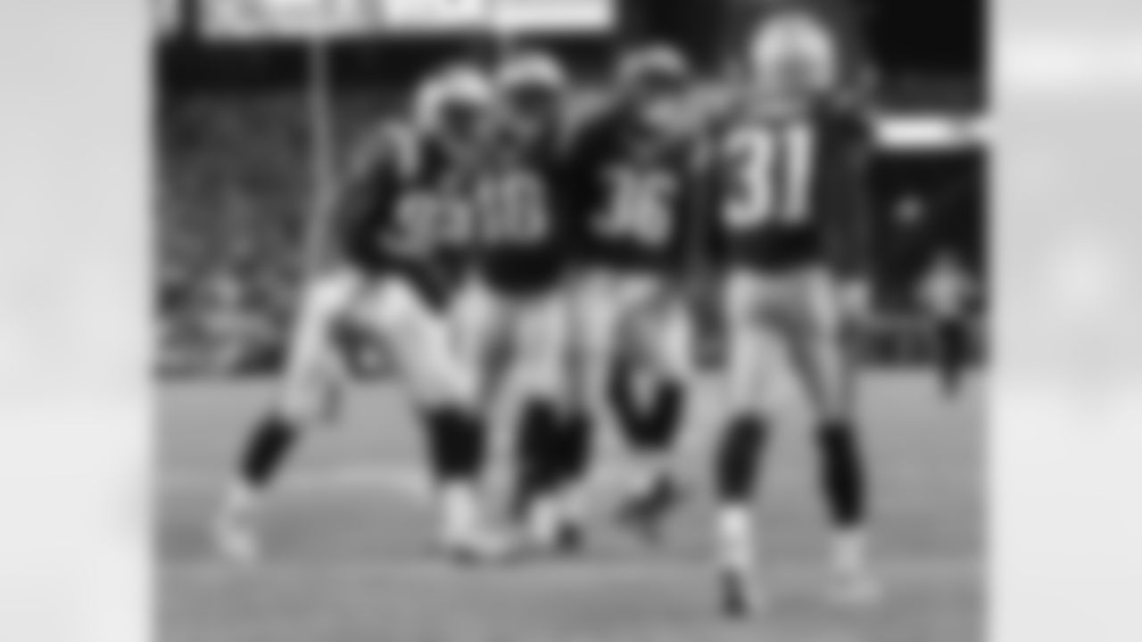 20161212_silvermans_best_ravens_watermarked0036.jpg