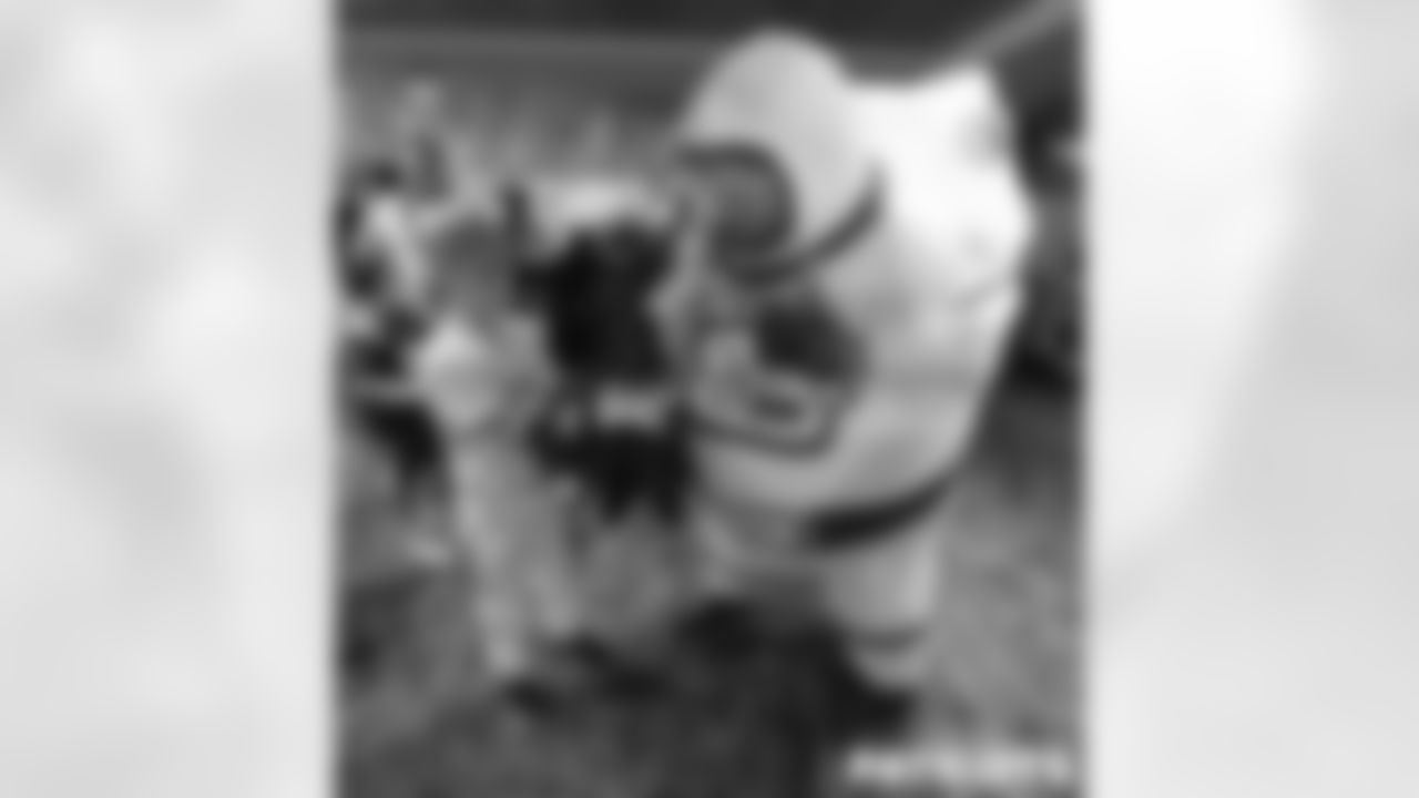 102423-HalloweenParty_Adler216-watermarked