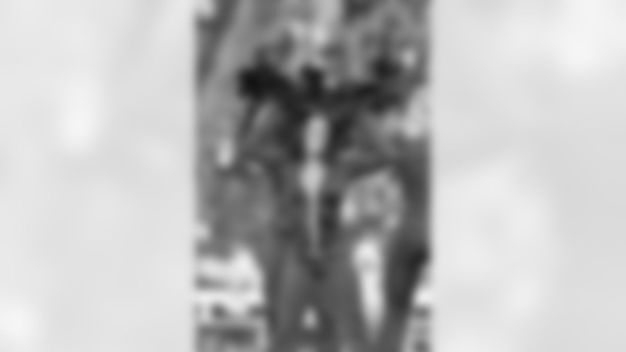 ht092216cl_kn043-watermarked.jpg