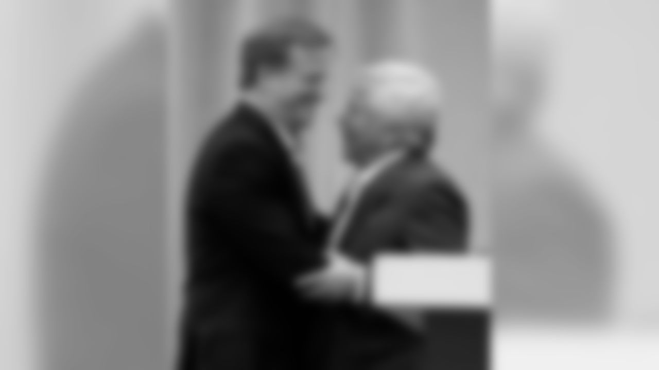Roger Goodell and Robert Kraft