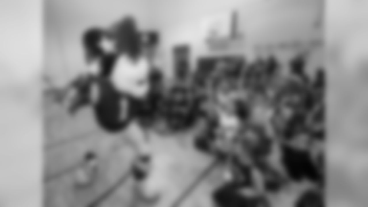 andruzziamvet102315_ea12.jpg