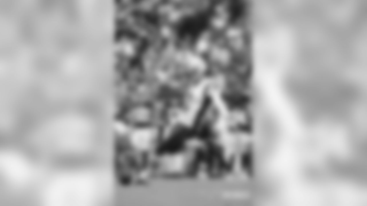 D2SP2341-watermarked