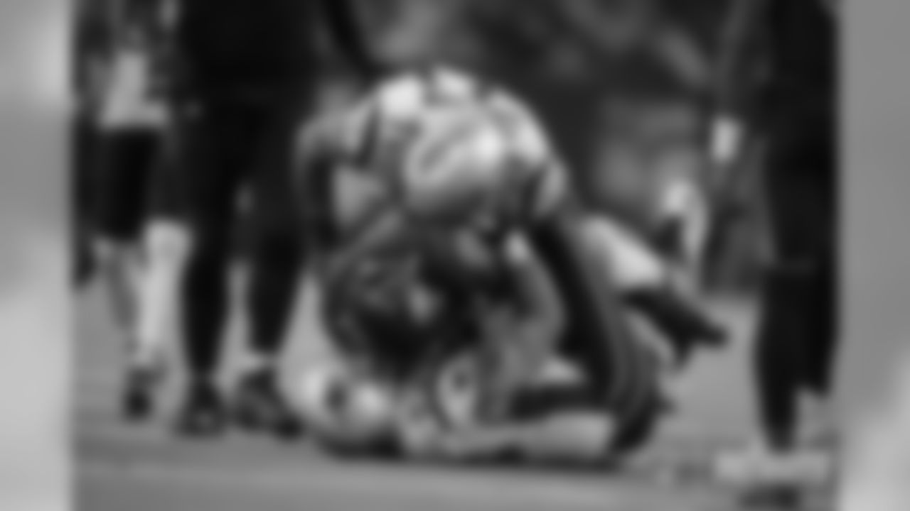 D2SP2721-watermarked
