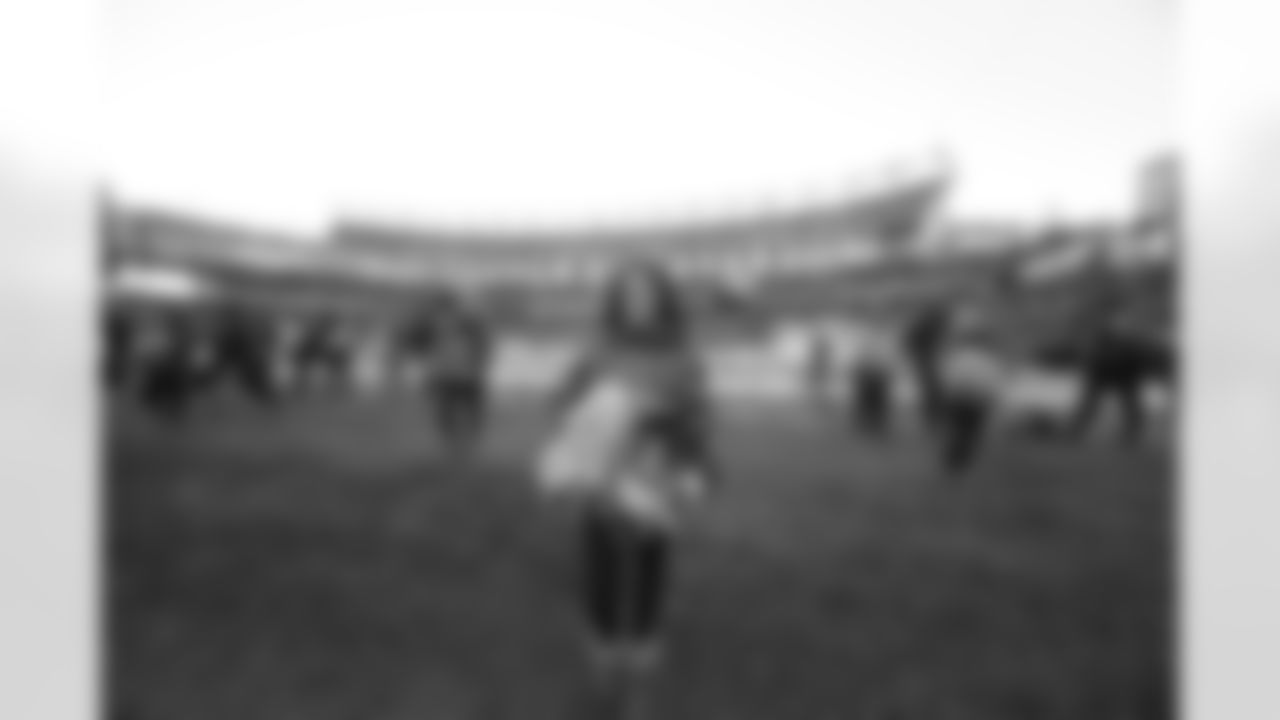 lar120416cl_ds08-watermarked.jpg