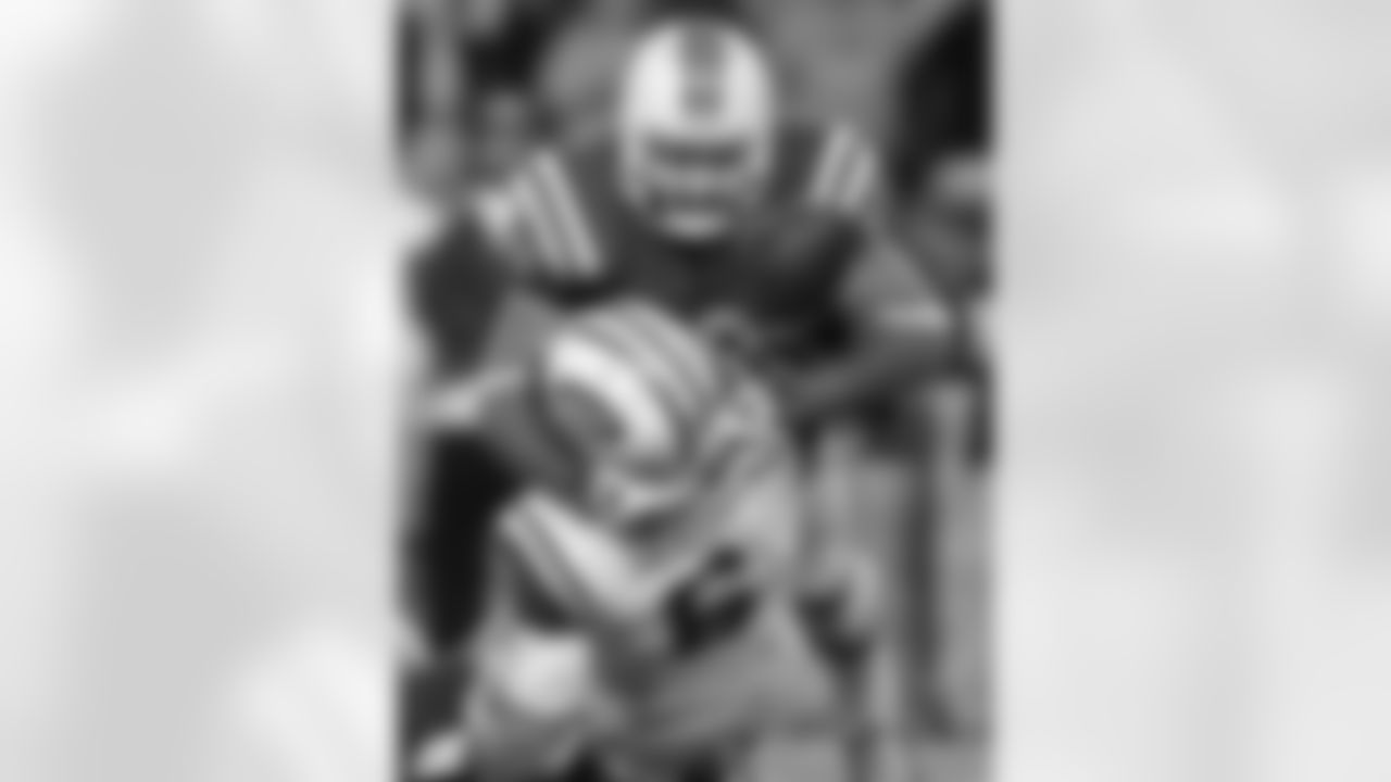 Team photographer David Silverman offers up his best images of the 2012 New England Patriots season.