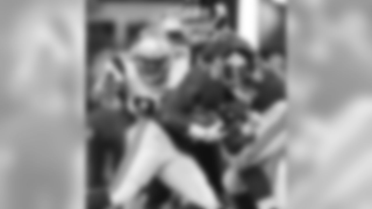Jordan Richards, DB