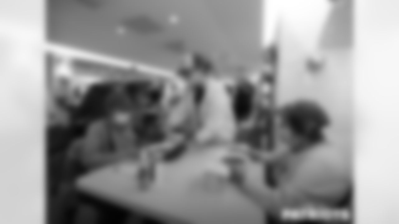 120822-WomensLunchPlace_Worrell50-watermarked