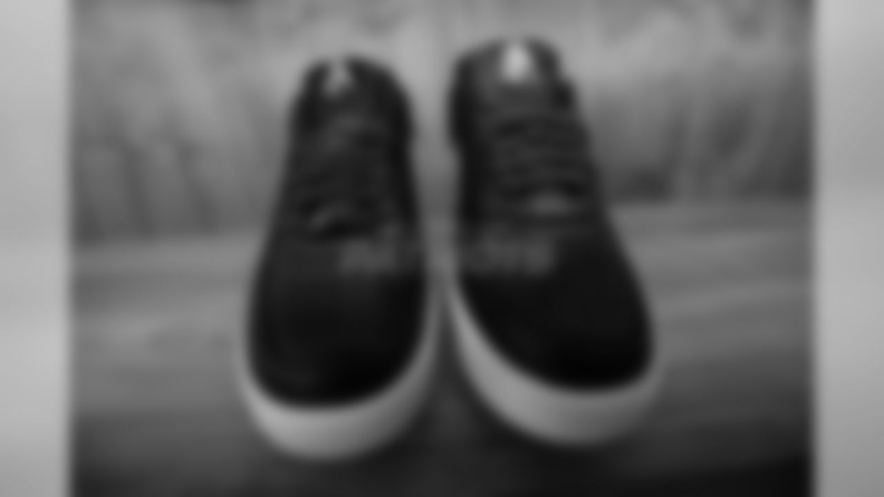 111016rkksneakers_eja003-watermarked.jpg