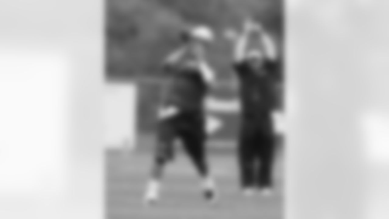 Tom Brady fires a pass