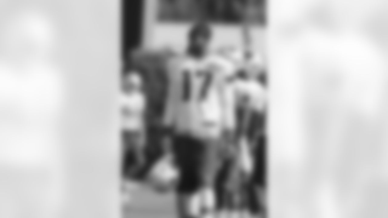 Aaron Dobson