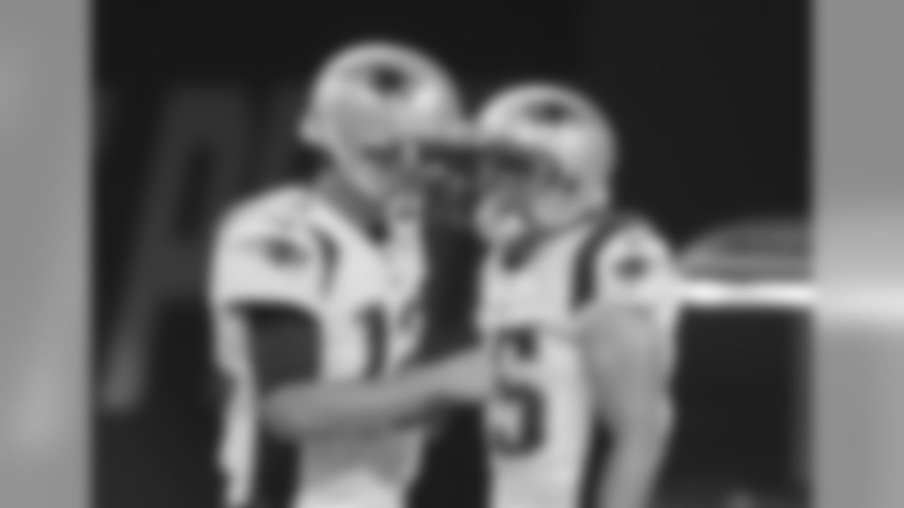 New England Patriots quarterback Tom Brady, left, celebrates a touchdown with wide receiver Chris Hogan, during the first half of an NFL preseason football game against the Detroit Lions, Friday, Aug. 25, 2017, in Detroit. (AP Photo/Duane Burleson)