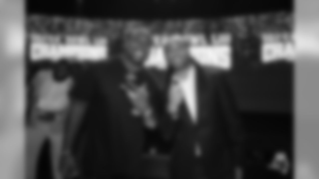 060619-SBLIII-RingCeremony_DS1003-watermarked