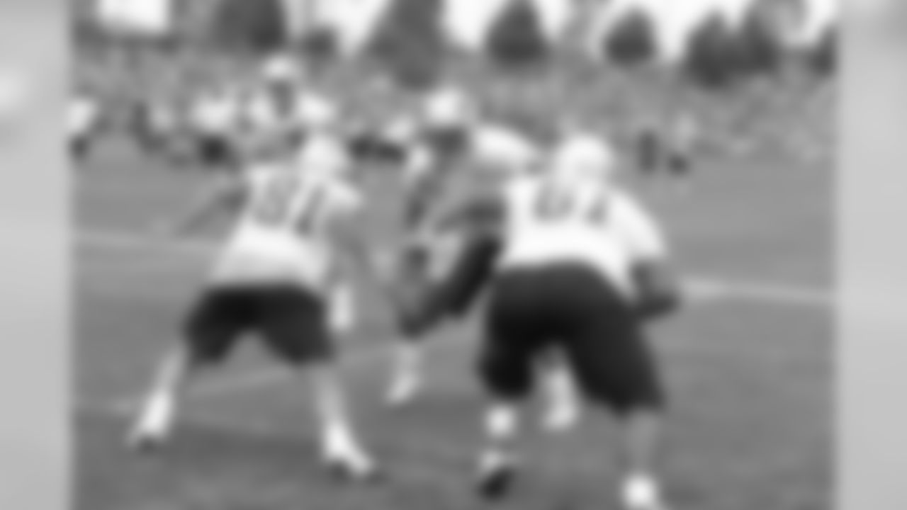 Hernandez during a blocking drill