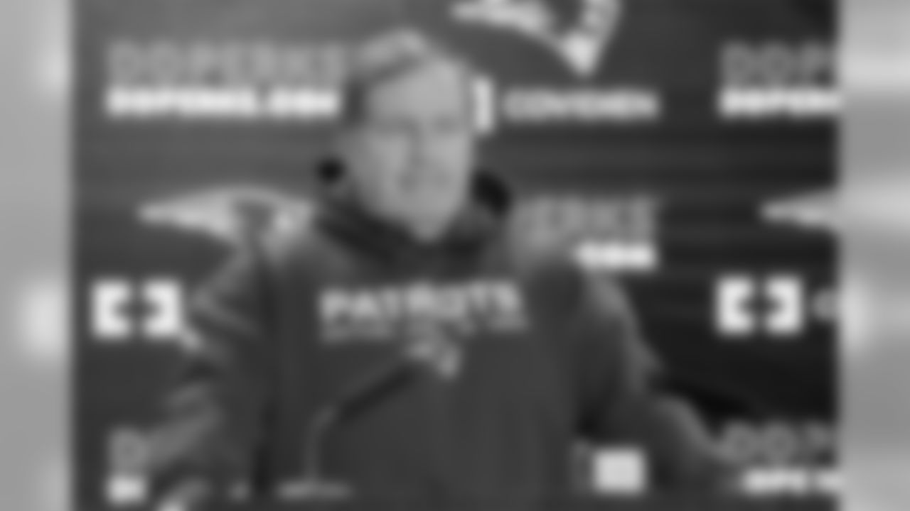 temp20141128_belichick_press2.jpg