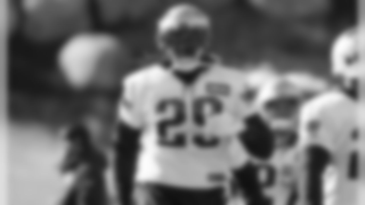 blount-practice-011917-watermarked.jpg