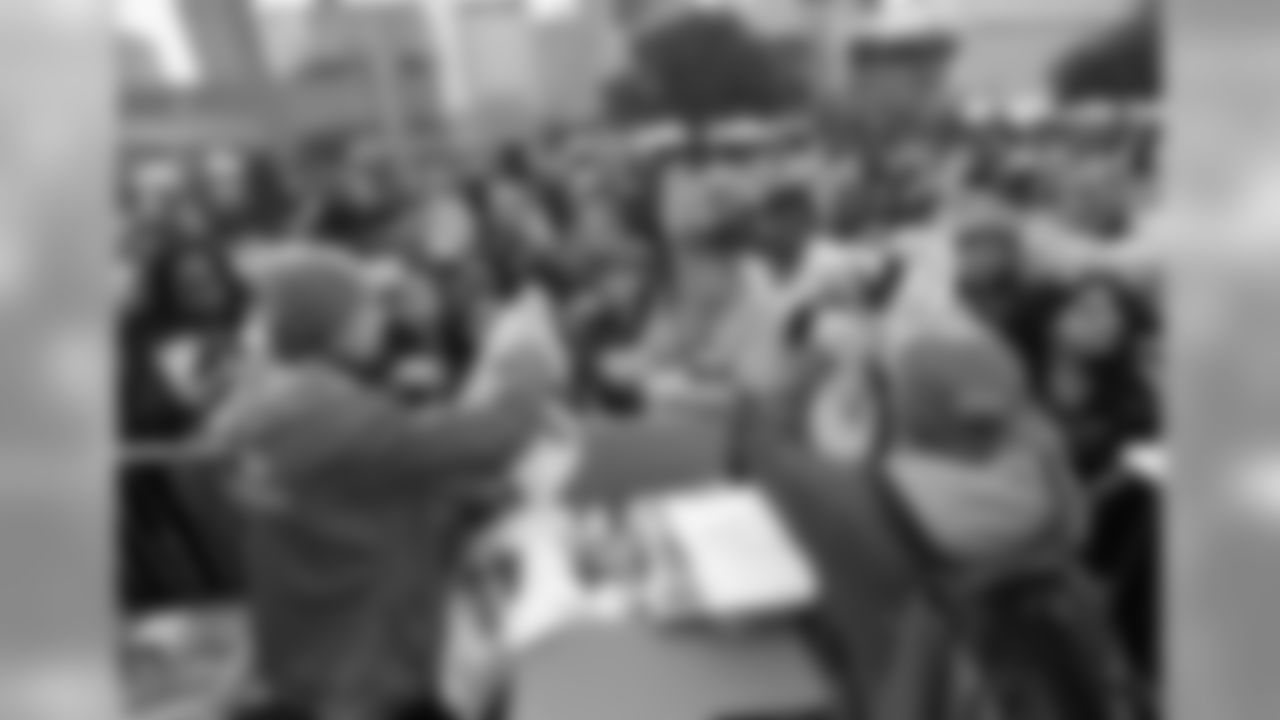 20170204_sbli_fanrally-houston_kdn0228.jpg