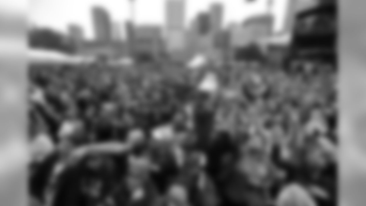 20170204_sbli_fanrally-houston_kdn0246.jpg
