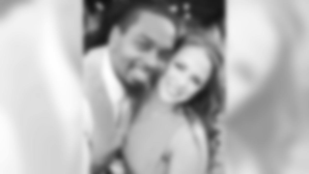 LaAdrian Waddle – Instagram (@laadrianwaddle): Happy anniversary to my sweet, beautiful wife! Looking forward to making more memories with you ❤❤❤