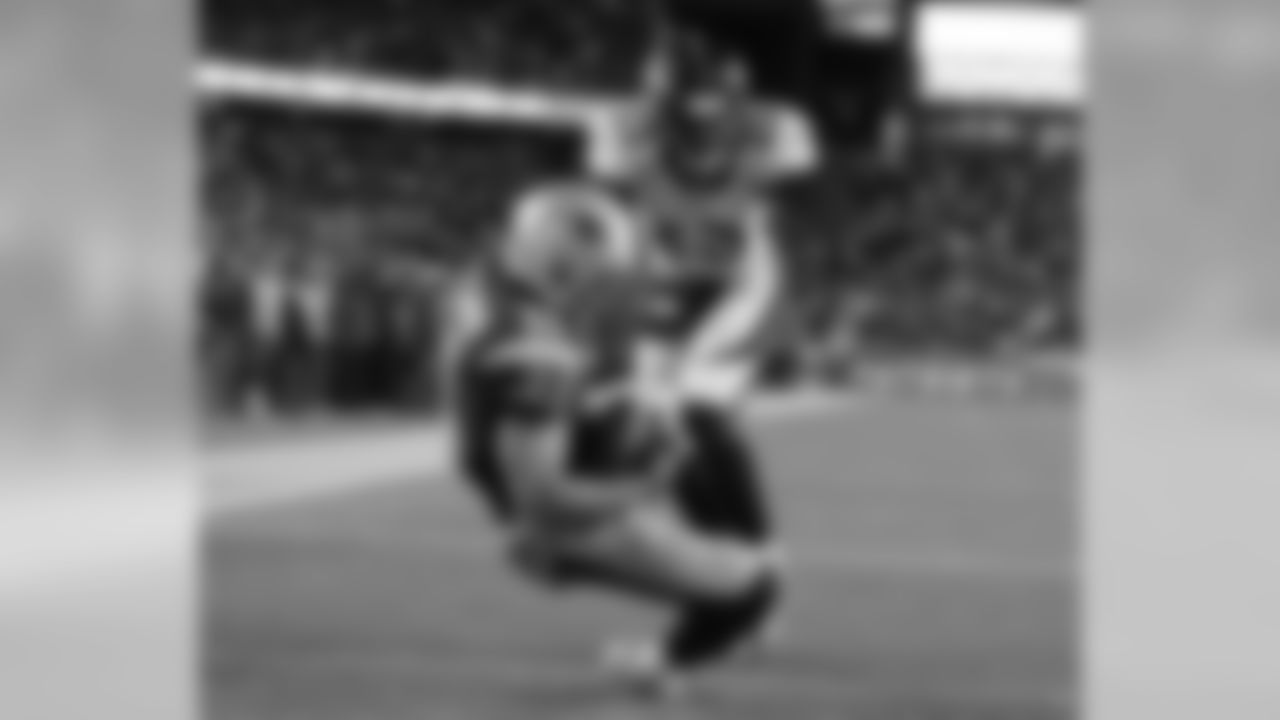 9 catches to 110 yards and 2 touchdowns.