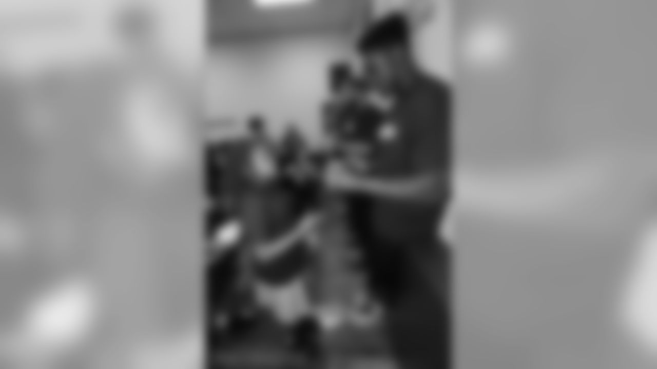 091917snhutechlabs_eja407-watermarked.jpg