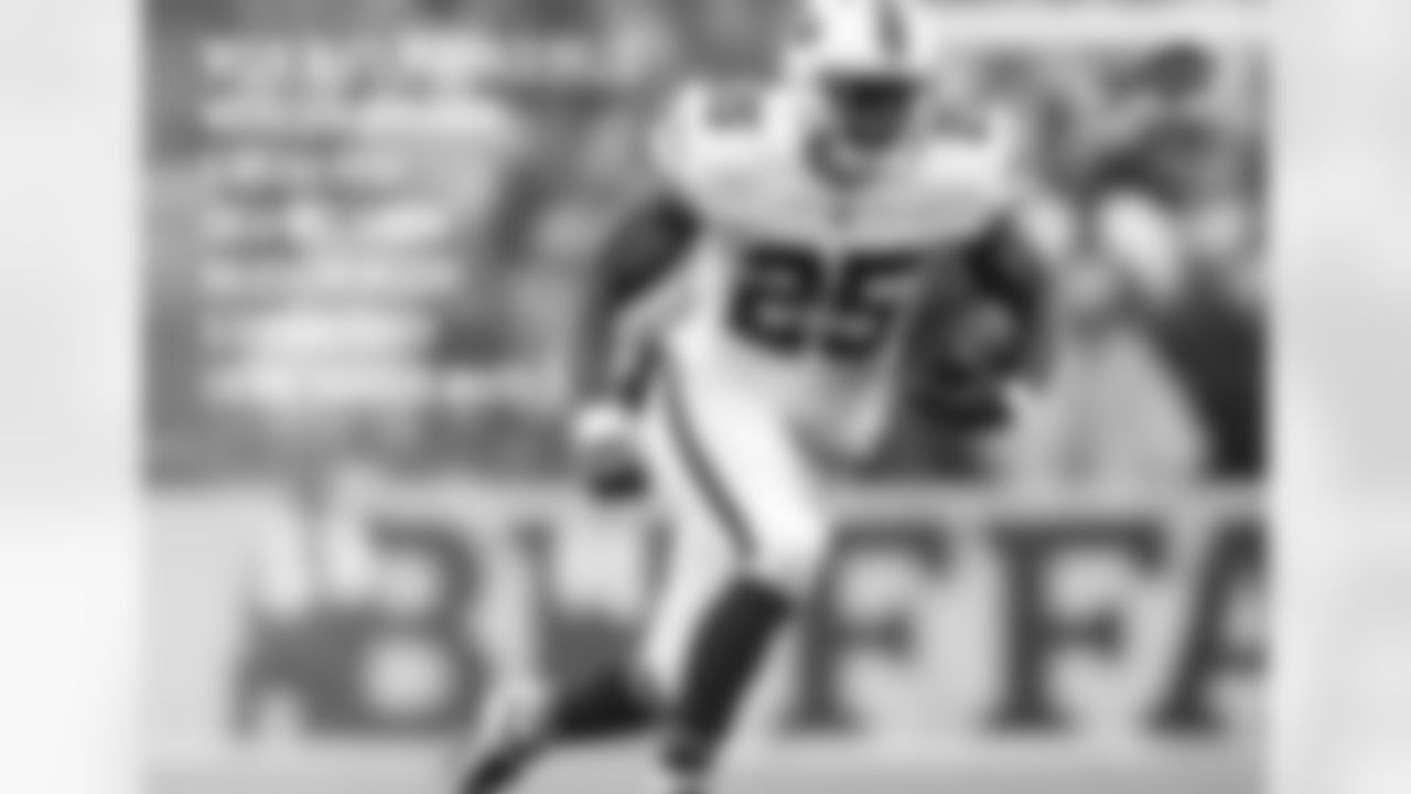 20180424-bills-coming-to-gillette.jpg