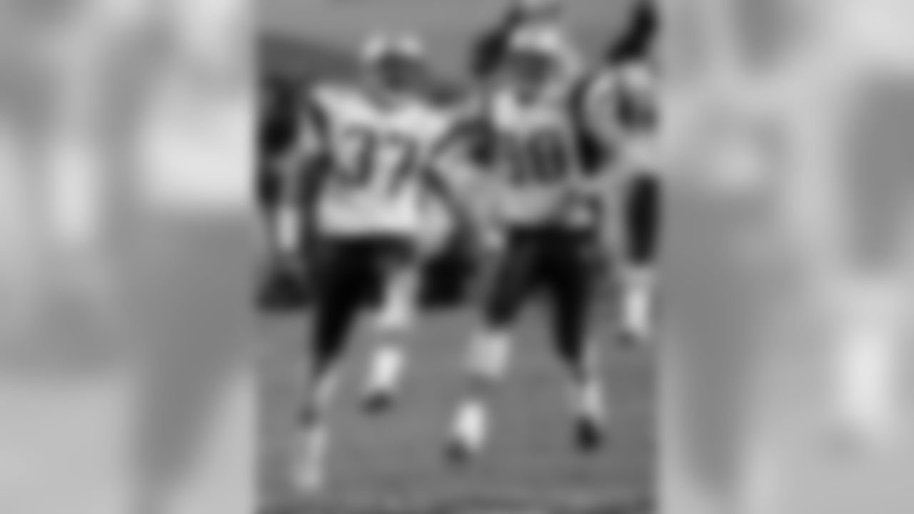 Rodney Harrison interception to seal the game (XXXIX vs Eagles).