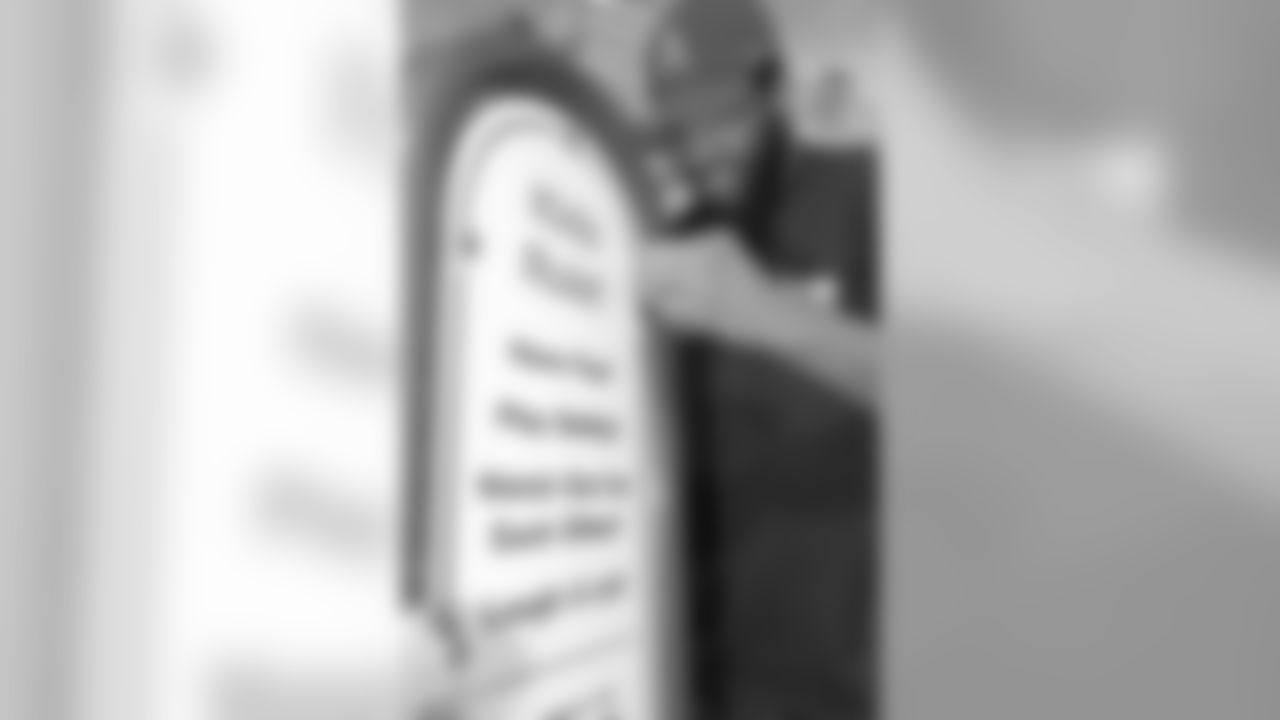 092617pgbuild_eja230-watermarked.jpg