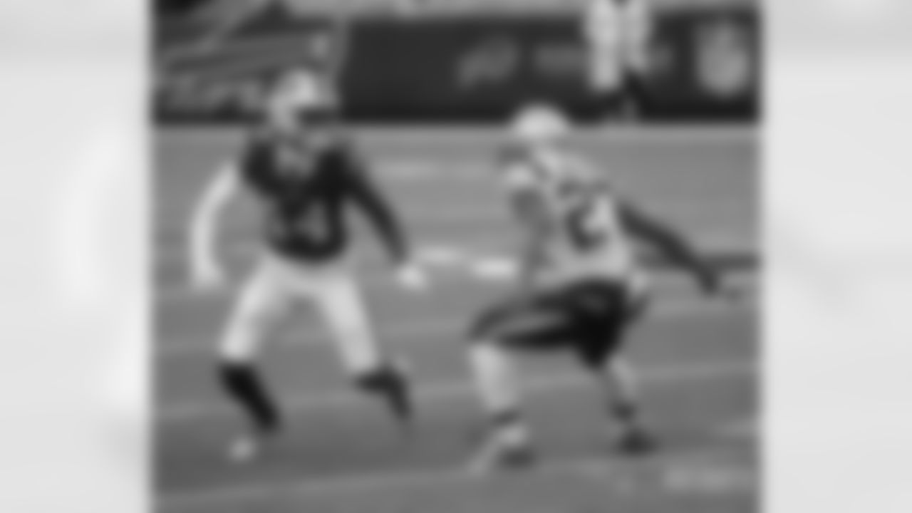 Stephon Diggs, WR: Diggs has been the perfect addition to the Bills this season, giving them a true number one receiver and he's put up 111 catches for 1,314 yards with five touchdowns. With no Stephon Gilmore to cover him, Diggs will be looking to get loose against the undermanned Pats secondary.