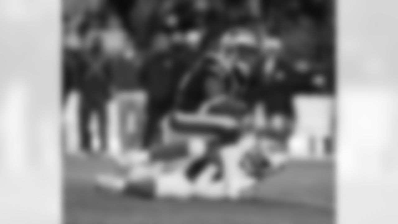 The final game for longtime analyst Gino Cappelletti was one to remember as the Patriots defense recorded seven sacks – three by Justin Francis – in a 28-0 shutout of Miami on Dec. 30, 2012.