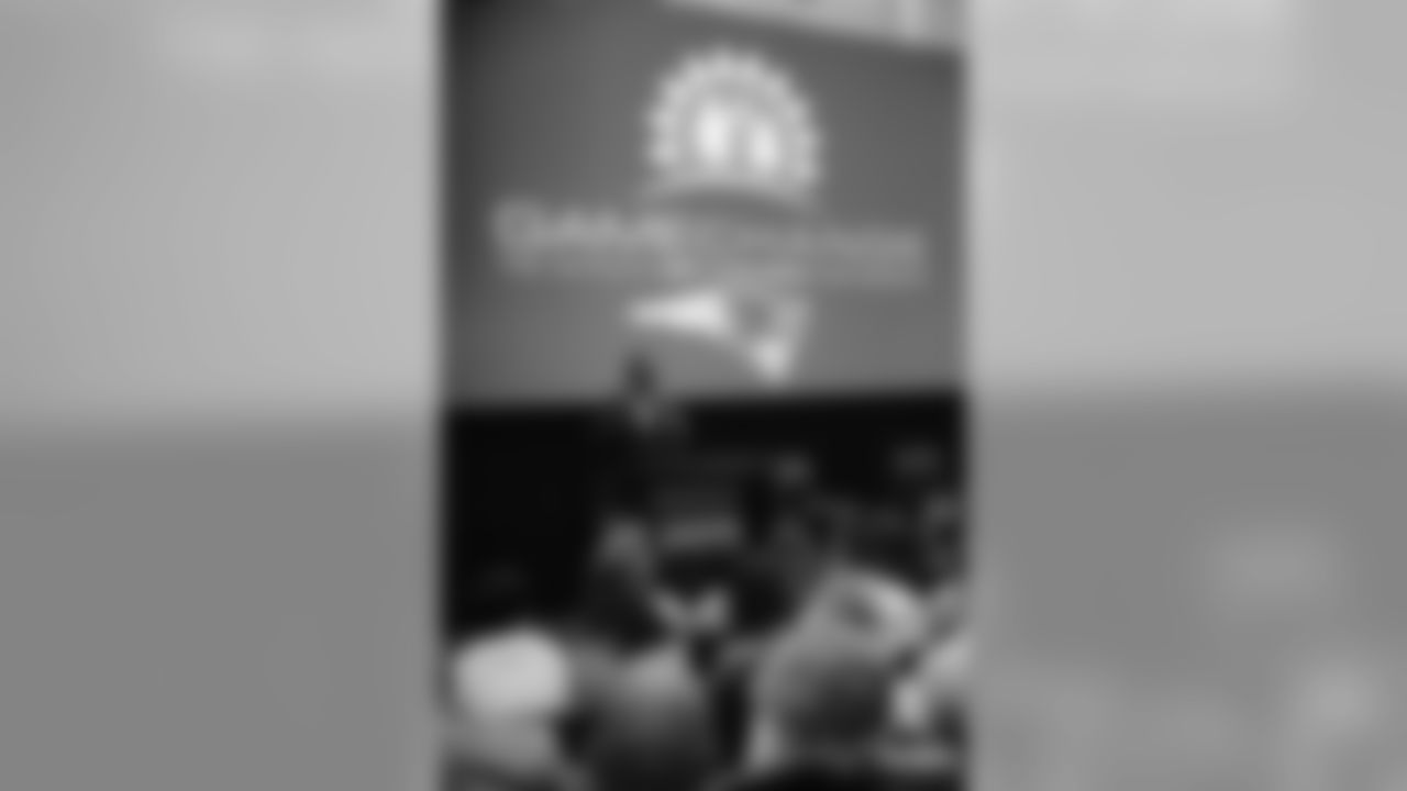 101018-GameChange_EJA016-watermarked