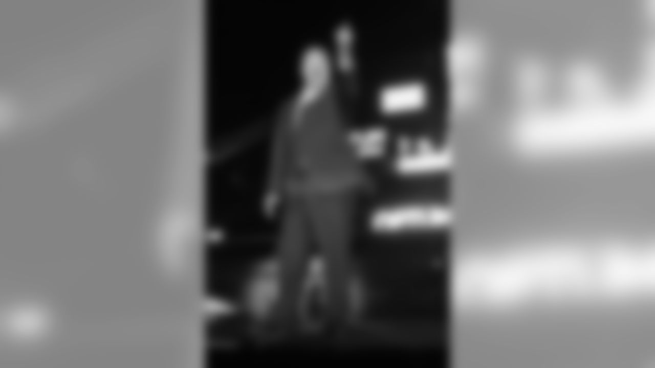 082818-PatsPremiere_EJA1297-watermarked