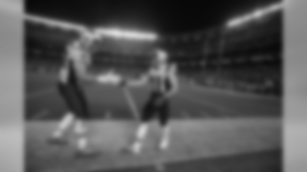 Rob Gronkowski/Julian Edelman – Tom Brady's longtime favored targets came up huge in the final minutes of the impressive win over Kansas City in the AFC title game. They are each averaging 15 yards per catch this postseason and with another ring on the line must continue the late-season surge in playmaking against the Rams.