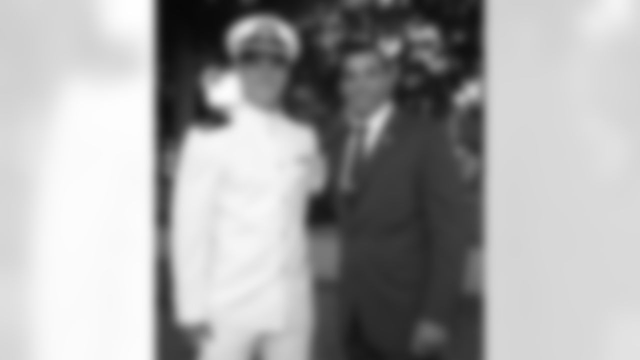 072616jcfallheroes_ea10.jpg