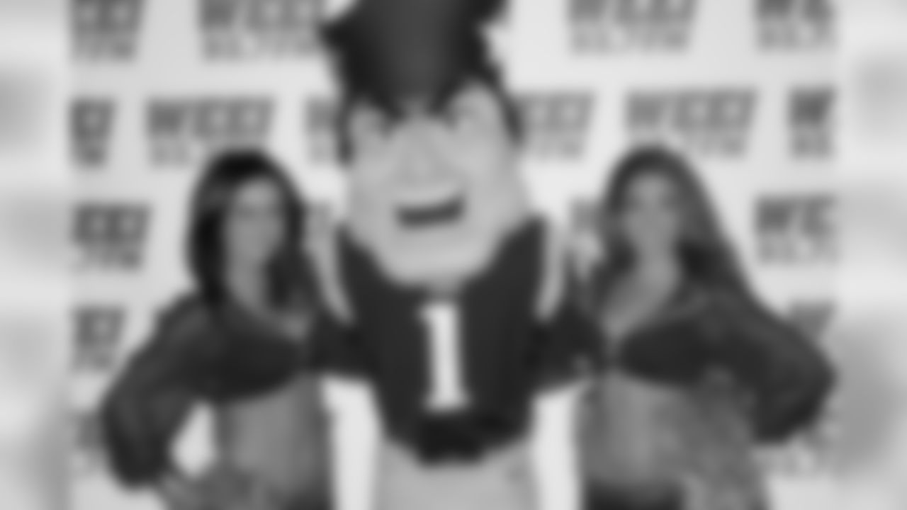 Melissa, Pat, and Heather were at WEEI's Pats Monday on September 23rd