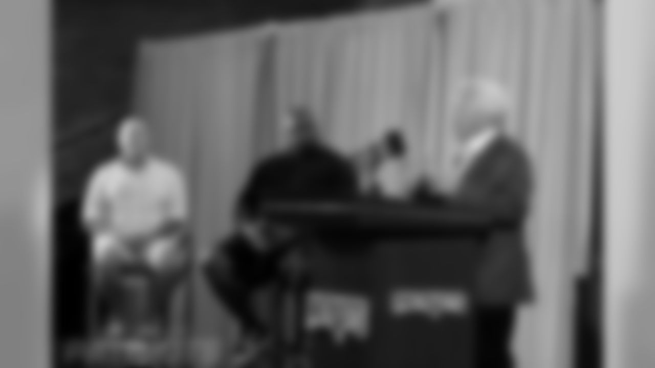 080917wilfork_kn0066-watermarked.jpg