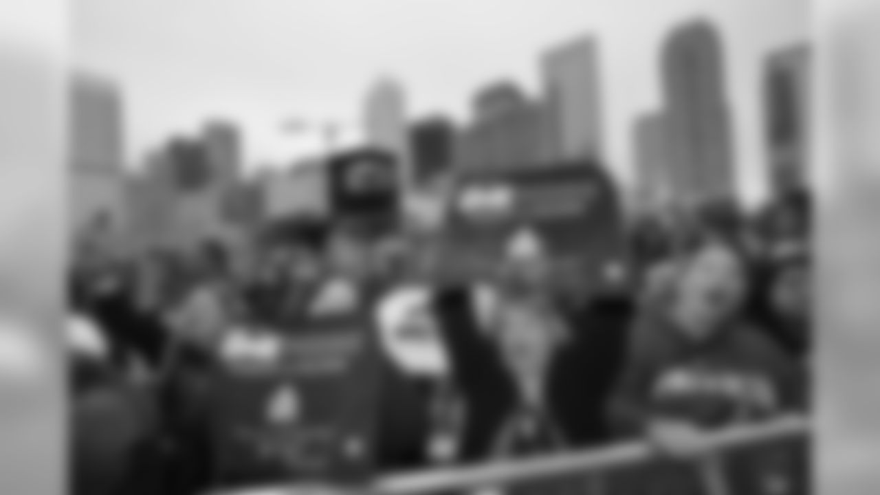 20170204_sbli_fanrally-houston_kdn0253.jpg