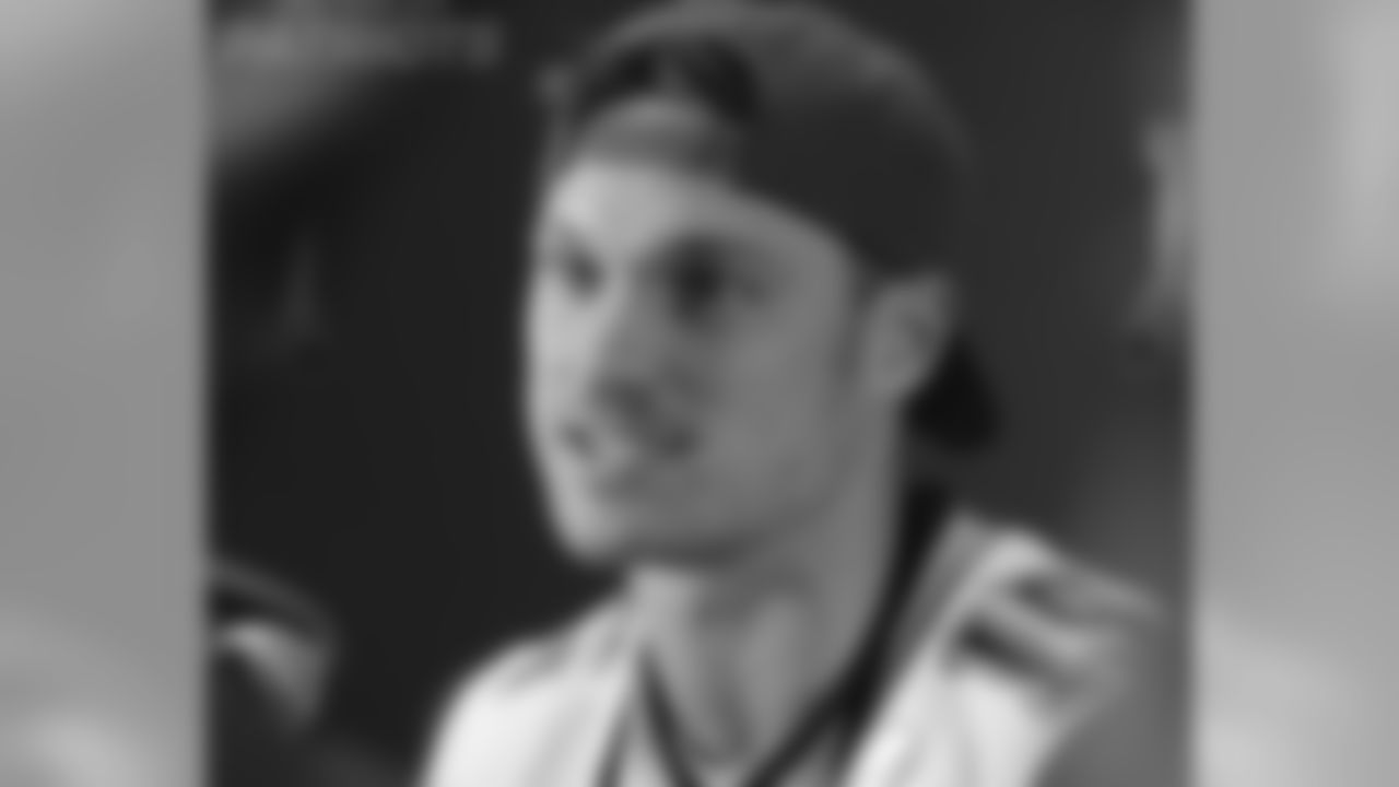 roster_gallery_hogan_dsp-watermarked.jpg