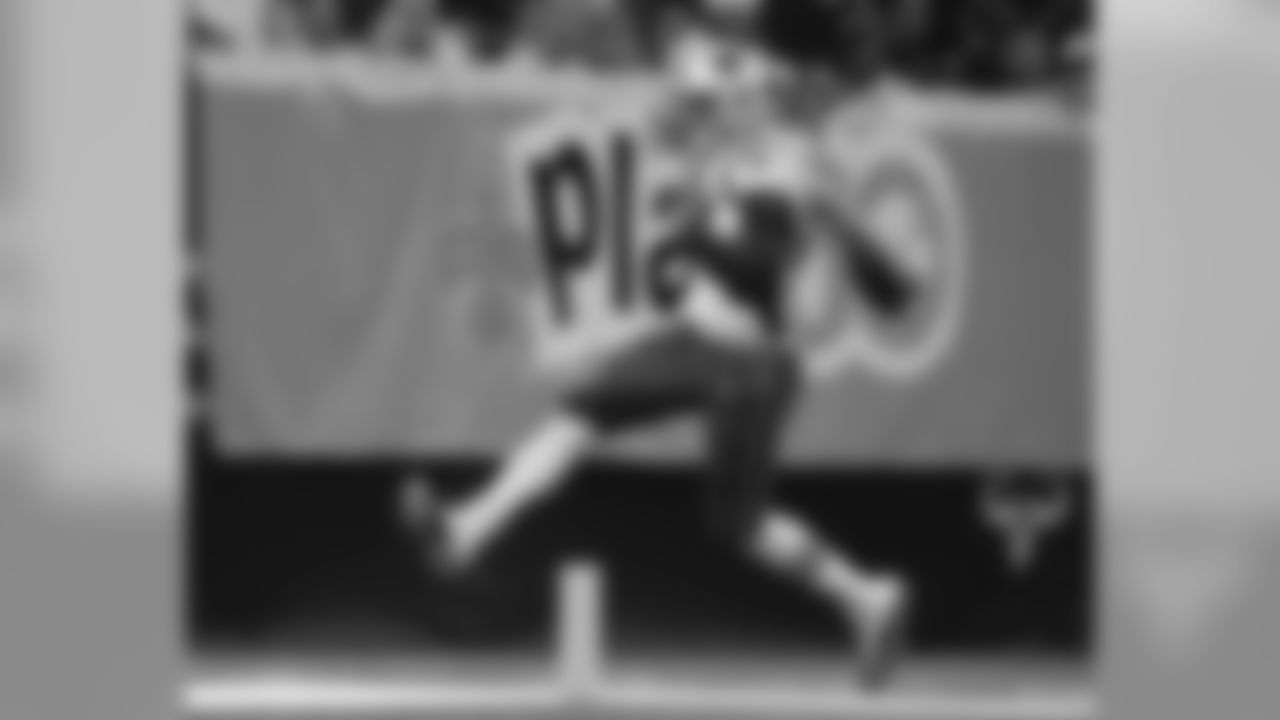 20170917_saints_silverman902.jpg