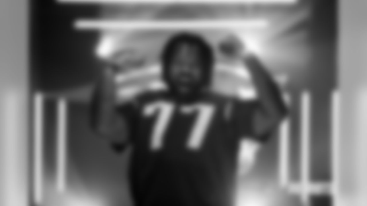 Michael Bennett