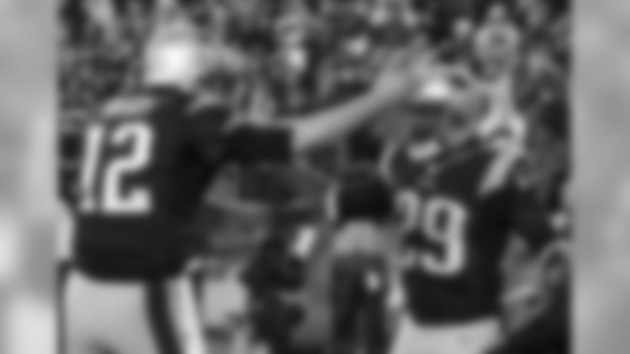 Tom Brady and LeGarrette Blount celebrate