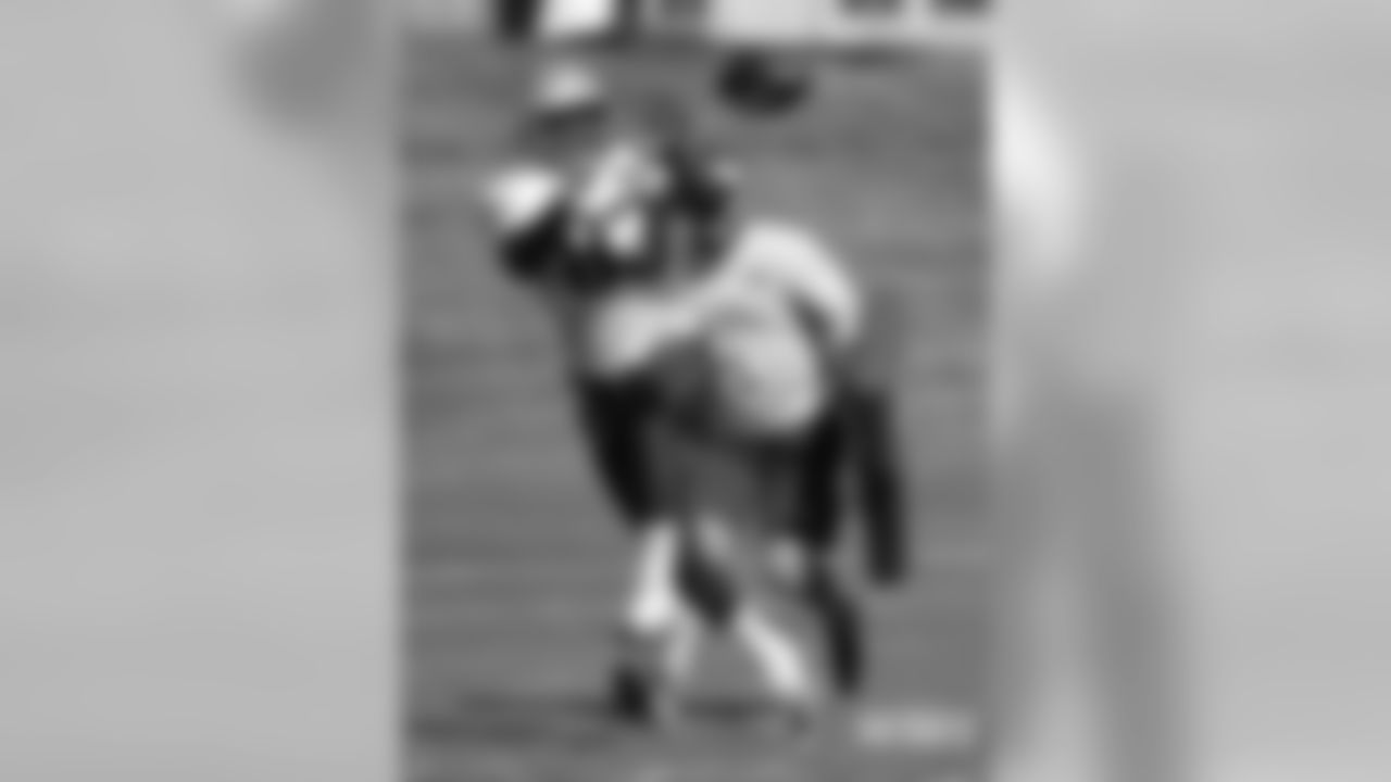 Dwayne Allen