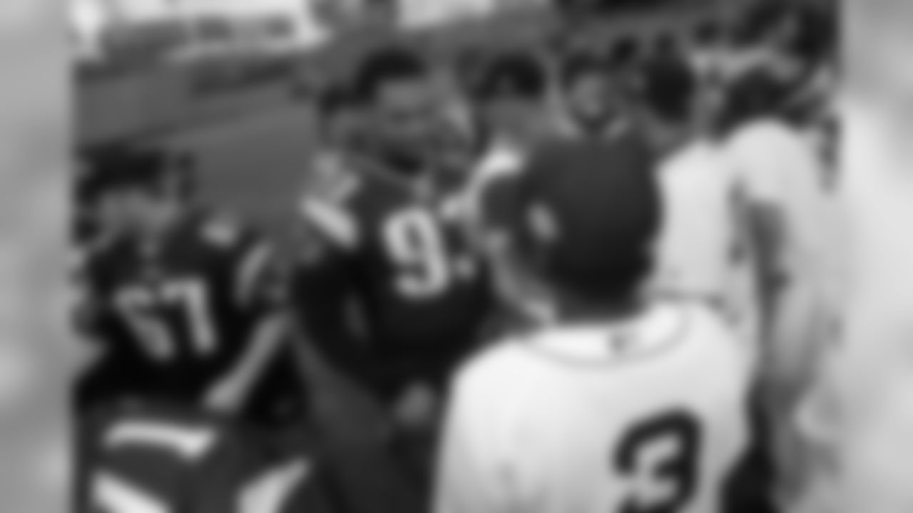 nep040904ds-136.jpg